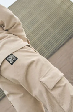HommesPantalon cargo en velours côtelé Surf Heroes| Beige